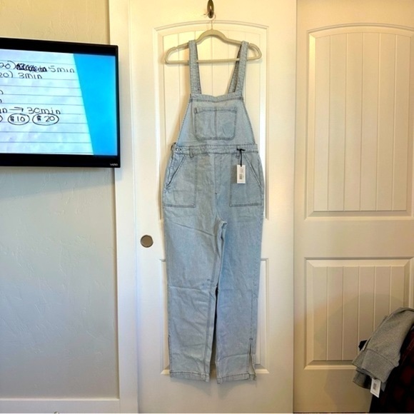 NWT WeWoreWhat slouchy slit overalls light wash high rise straight leg split hem - Picture 7 of 15
